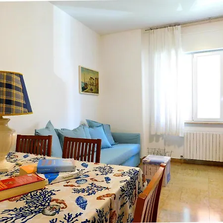 Apartment Fantastico In Centro, Levanto