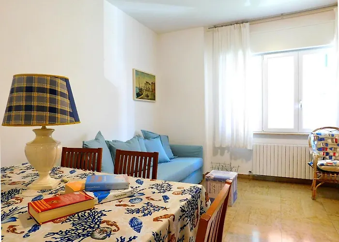 公寓 Fantastico In Centro, 莱万托